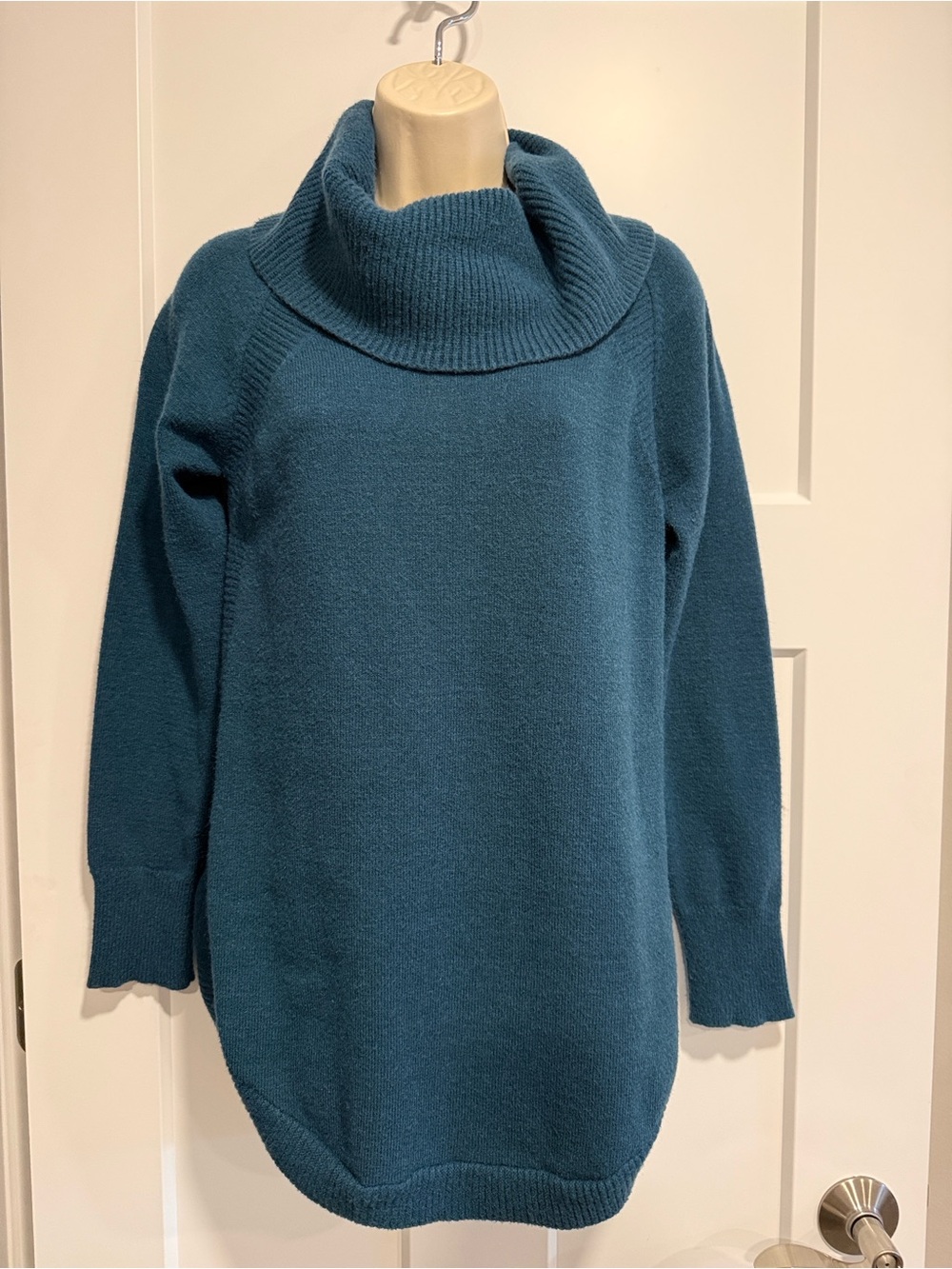 Title: 89th + Madison Teal Cowl Neck Sweater Tunic Size S